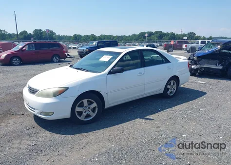 2002 Toyota Camry Se V6 z USA, uszkodzony, nr VIN JTDBF32K220027033